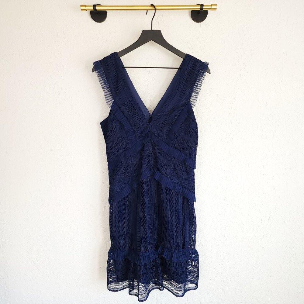 Bardot 10/L Navy Blue Kristen V-Neck Sleeveless Ruffle Lace Sheath Dress NWT